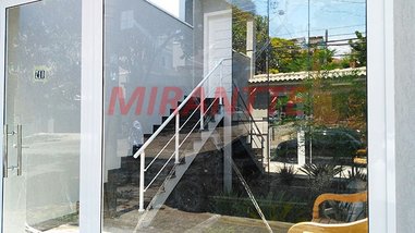 office em José De Albuquerque Medeiros, Água Fria - São Paulo - SP