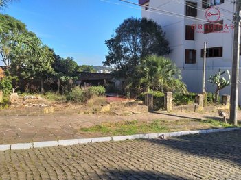 land_lot em Rua Monsenhor Henrique Compagnoni, Centro - São Marcos - RS