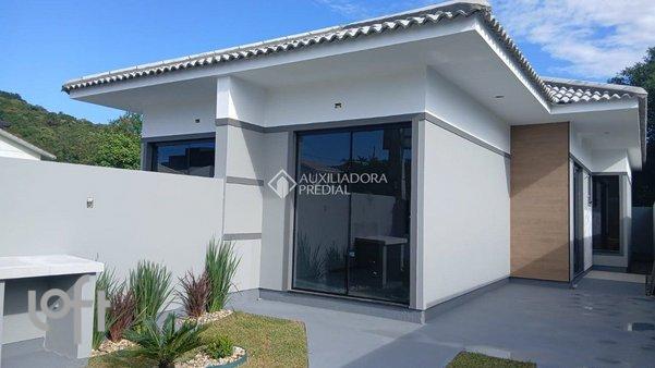 Odete Natalina Andrade - facade01.jpg