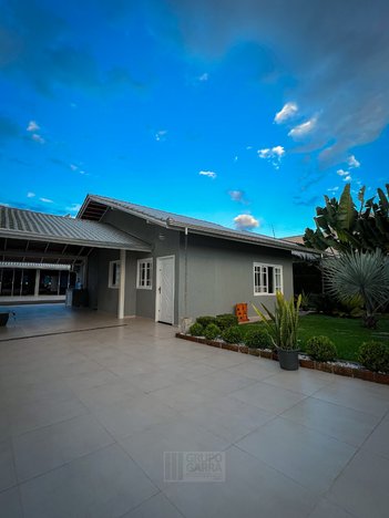 house em Rua Juazeiro do Norte, Boa Vista - Joinville - SC