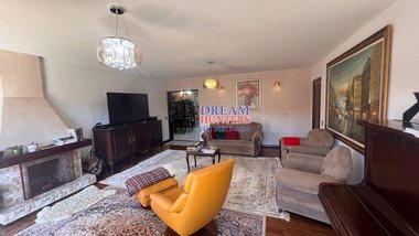 apartment em Rua Raul Joaquim Quadros Gomes, Tarumã - Curitiba - PR