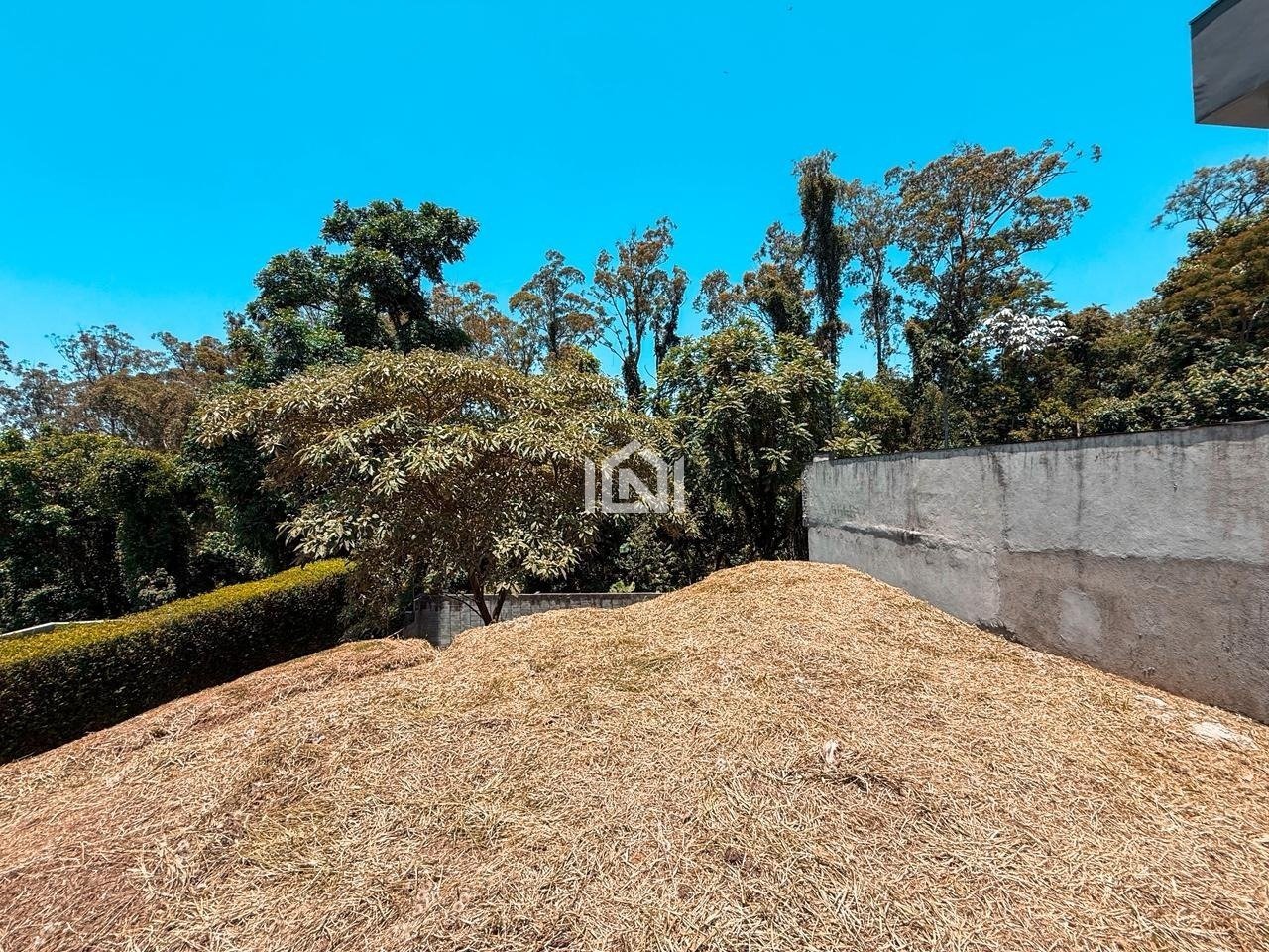 terreno plano a venda no condominio reserva do vianna