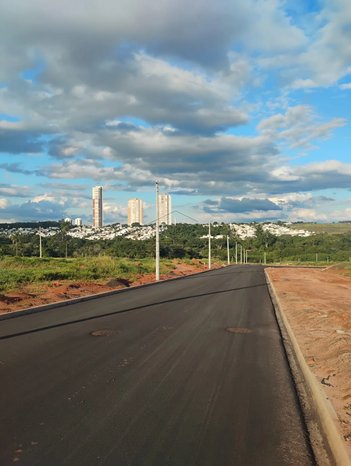 land_lot em Avenida José Vicente Aiello, Residencial Tivoli - Bauru - SP