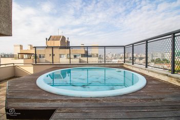 apartment em Rua José Honorato dos Santos, Azenha - Porto Alegre - RS