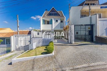 house em Rua Hermógenes de Oliveira, Guabirotuba - Curitiba - PR