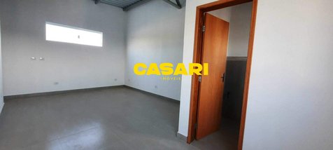 business em Rua Maria Luvizotto Urso, Portal Ville Azaleia - Boituva - SP