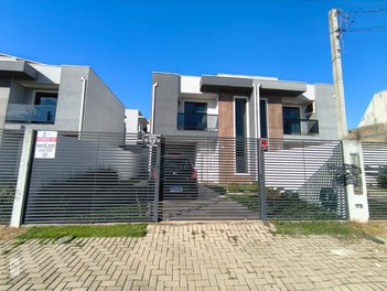 house em Rua Rio Sena, Iguaçu - Fazenda Rio Grande - PR