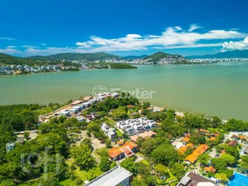 house em Estrada Haroldo Soares Glavan, Cacupé - Florianópolis - SC