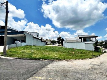 land_lot em Avenida Paraná, Cajuru do Sul - Sorocaba - SP