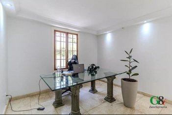 house em Rua Bragança, Pacaembu - São Paulo - SP