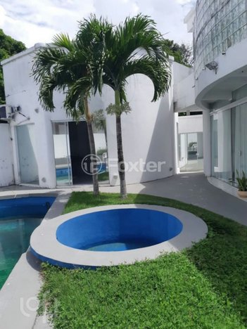 house em Rodovia Doutor Antônio Luiz Moura Gonzaga, Rio Tavares - Florianópolis - SC
