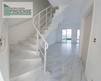 house em Rodovia Vereador Abel Fabricio Dias, Loteamento Industrial Água Preta - Pindamonhangaba - SP