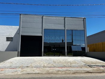 industrial em Avenida das Universidades, Pedra Branca - Palhoça - SC
