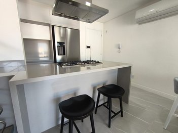 apartment em Rua Luiz Elias Daux, Ingleses do Rio Vermelho - Florianópolis - SC