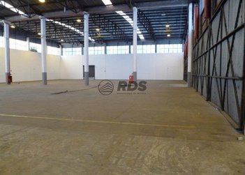 industrial em Avenida Gupê, Jardim Belval - Barueri - SP