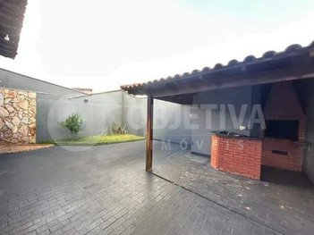 house em Rua Ernestina Mota Rodrigues, Santa Luzia - Uberlândia - MG