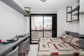 apartment em Rua André de Barros, Centro - Curitiba - PR
