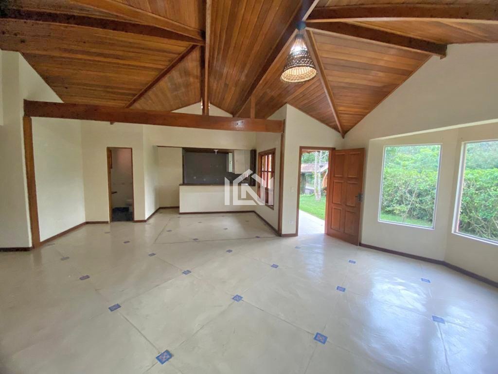 casa terrea a venda no condominio los alamos sala conjugada