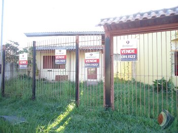 house em Rua dos Guenoas, Guarujá - Porto Alegre - RS