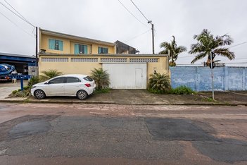 house em Rua Clemente Mendes Ferreira, Sítio Cercado - Curitiba - PR