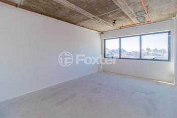 office em Avenida Assis Brasil, Passo da Areia - Porto Alegre - RS