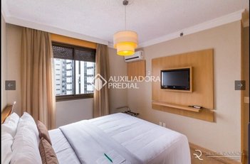 apartment em Rua Miguel Tostes, Rio Branco - Porto Alegre - RS