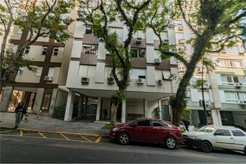 apartment em Rua Duque de Caxias, Centro Histórico - Porto Alegre - RS