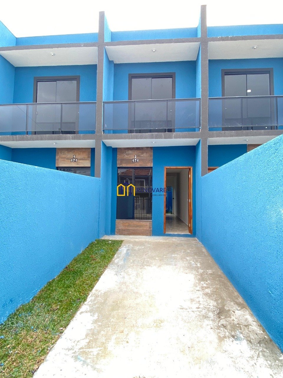 2- Frente casa 2