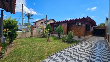 house em Rua Lothar Zenker, Centro - Guaíba - RS