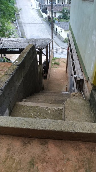 Cômodo Condomínio