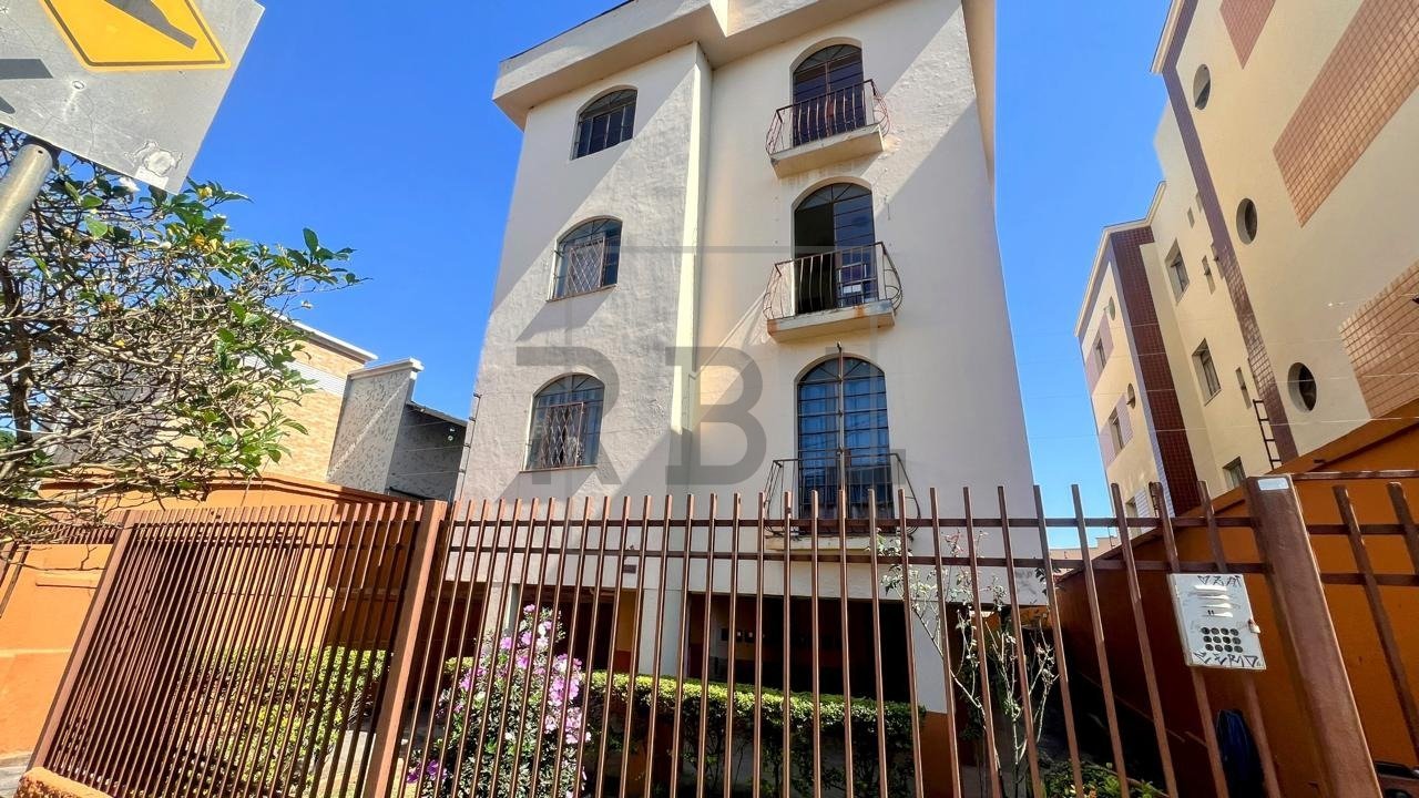 Apartamento com 2 quartos — Itapoã, Belo Horizonte