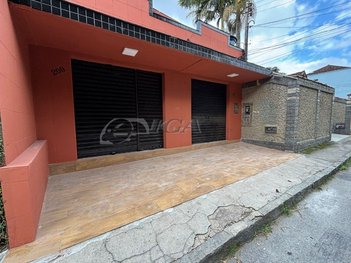 commercial_building em Praça Duque de Caxias, Vila Militar - Petrópolis - RJ