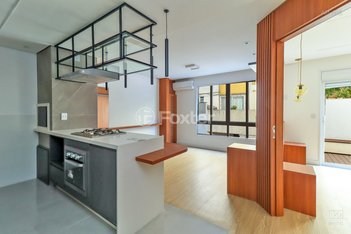 apartment em Rua Coronel Paulino Teixeira, Rio Branco - Porto Alegre - RS