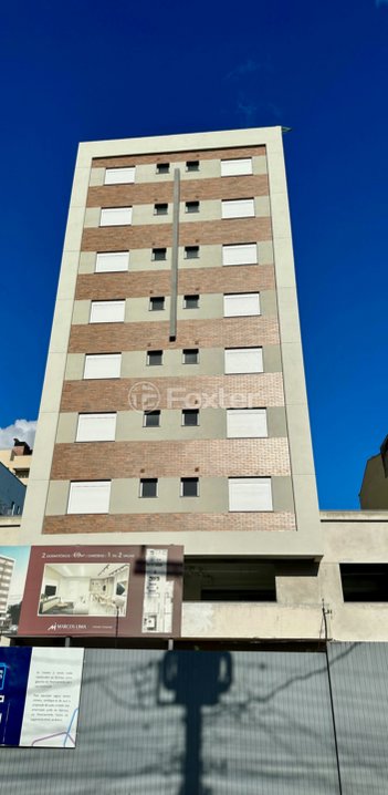 apartment em Avenida João Wallig, Passo da Areia - Porto Alegre - RS