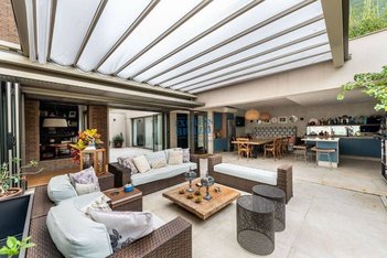 house em Avenida Professor Fonseca Rodrigues, Alto de Pinheiros - São Paulo - SP