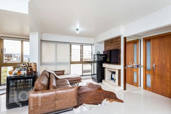 apartment em Rua João Caetano, Três Figueiras - Porto Alegre - RS