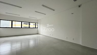 office em Rua Prefeito Frederico Busch Júnior, Garcia - Blumenau - SC