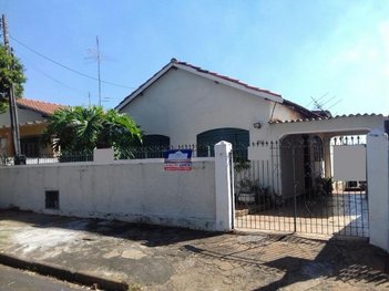 house em Rua Antônio Afonso de Toledo, Jardim Sumaré - Araçatuba - SP