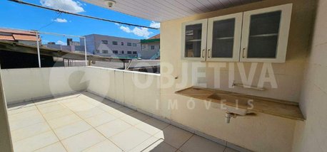 house em Avenida Afonso Pena, Nossa Senhora Aparecida - Uberlândia - MG