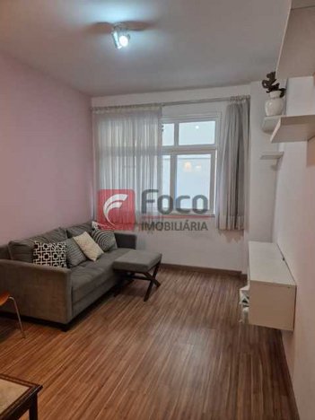 apartment em Rua das Laranjeiras, Laranjeiras - Rio de Janeiro - RJ