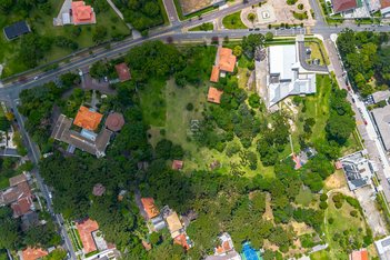 commercial_building em Rua Padre Bittencourt, Centro - São José dos Pinhais - PR