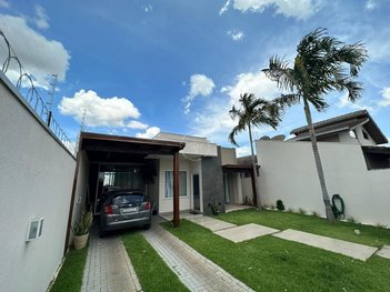 house em Rua Santa Bárbara, Vila Romana - Sorriso - MT