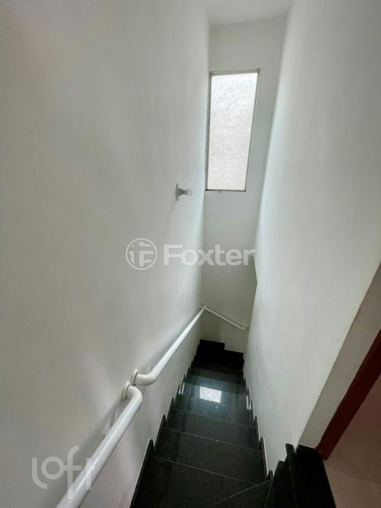 4965f68e