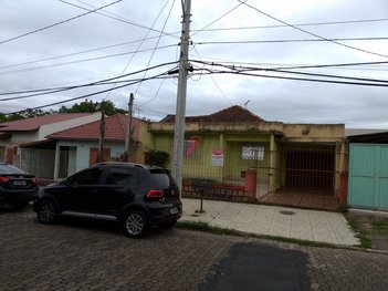 house em Rua Irmão Pedro, Marechal Rondon - Canoas - RS