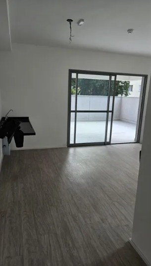 img0