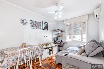 apartment em Rua Lasar Segall, São Sebastião - Porto Alegre - RS