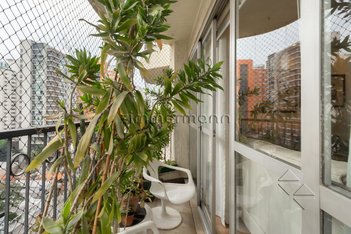 apartment em Avenida Rouxinol, Indianópolis - São Paulo - SP