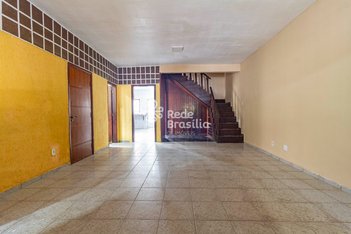 house em QE 42 Conjunto L, Guará II - Brasília - DF