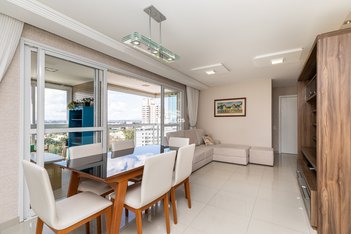 apartment em Rua Coronel Pedro Scherer Sobrinho, Cristo Rei - Curitiba - PR