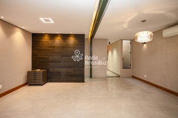 house em QE 30 Conjunto B, Guará II - Brasília - DF